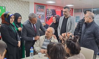 MHP depremzedeleri yalnız bırakmıyor