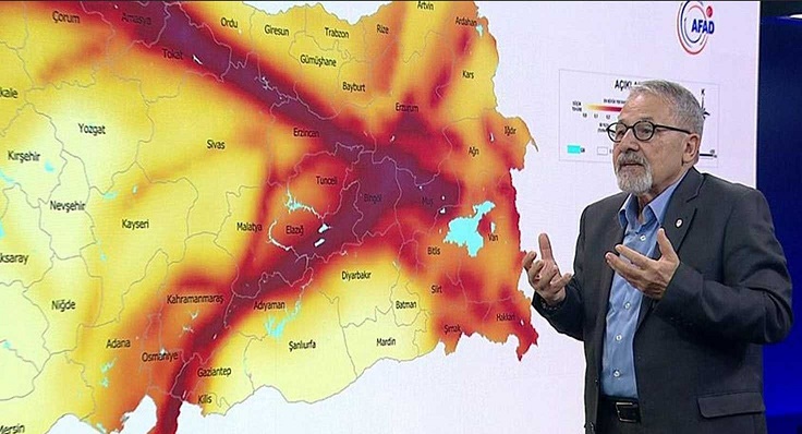 Çorum fay hattının üzerinde yer alıyor