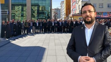 Mustafa Lek adaylığını açıkladı