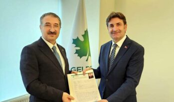 Gelecek partisinden aday adayı oldu