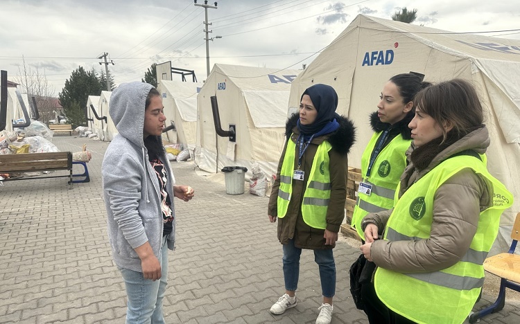 Depremzedelere psikososyal destek