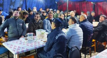 Bu köyde iftar hep beraber yapılıyor