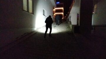 Pompalı ile evi kurşunlayıp kaçtılar!