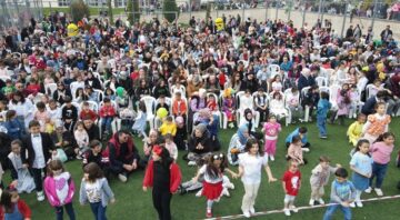 Millet Bahçesinde 23 Nisan coşkusu