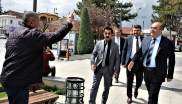 MHP adayı Kayrıcı gönüllere dokundu