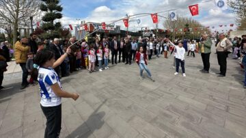Çiğdem aşı geleneği yaşatıldı