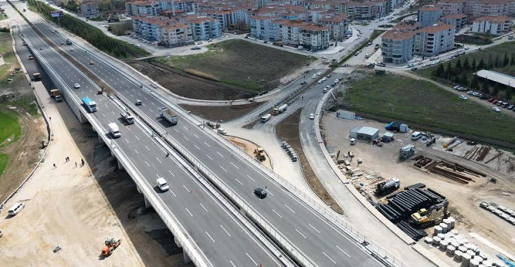 Çevre yolu kavşağında son dokunuşlar