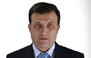Sevilen muhtar hayatını kaybetti
