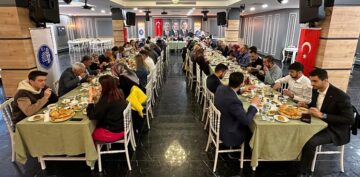 Başkan muhtarlarla iftarda buluştu