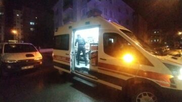 Tartışan çocuklar birbirini bıçakladı!