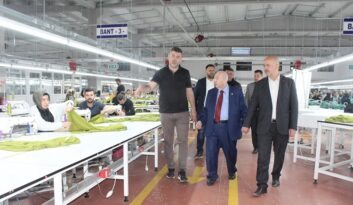 Kavuştu Osmancık’ta fabrikaları gezdi