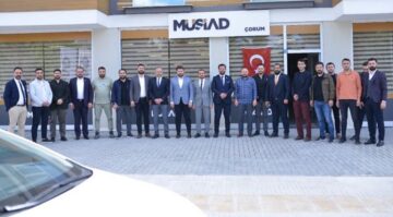 Yeniden Refah her zaman halkla iç içe