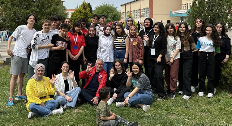En büyük gücümüz inanmış gençlerimizdir