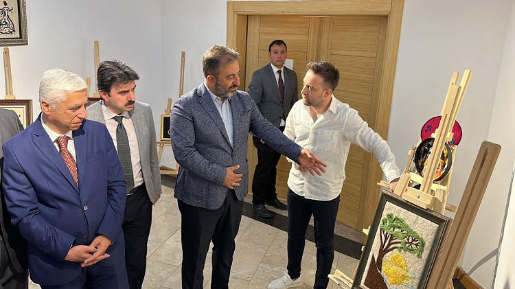 Geleneksel Keçe Sanatı sergisi açıldı