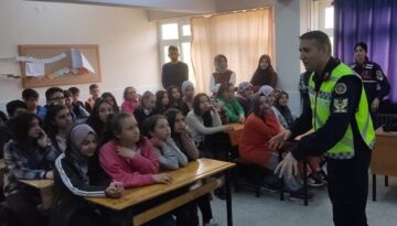 Trafik dedektifi eğitimleri sürüyor