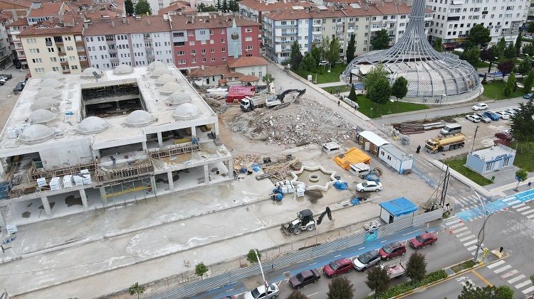 Şehrin cazibe merkezi olacak