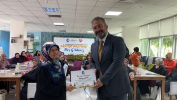 Okuma yazma öğrenmenin mutluluğu