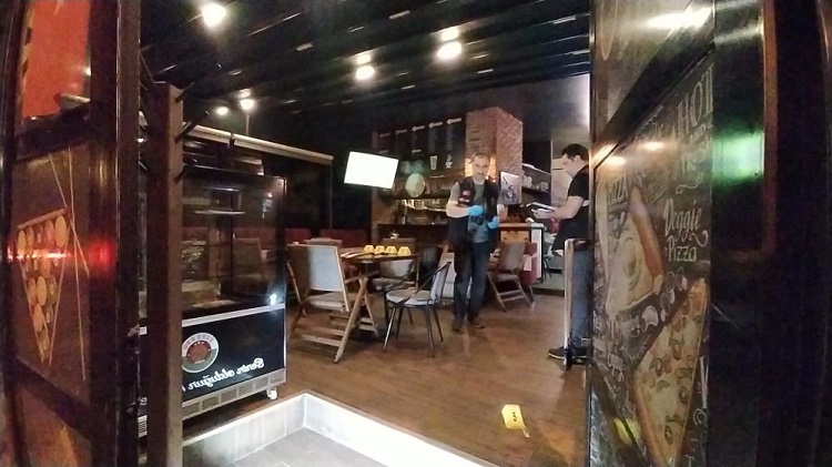 Gazi caddesindeki esnafı bıçakladılar
