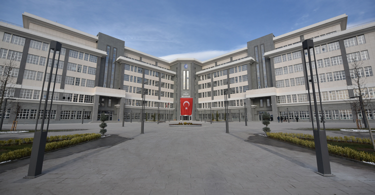 Bayramlaşma belediye önünde olacak!