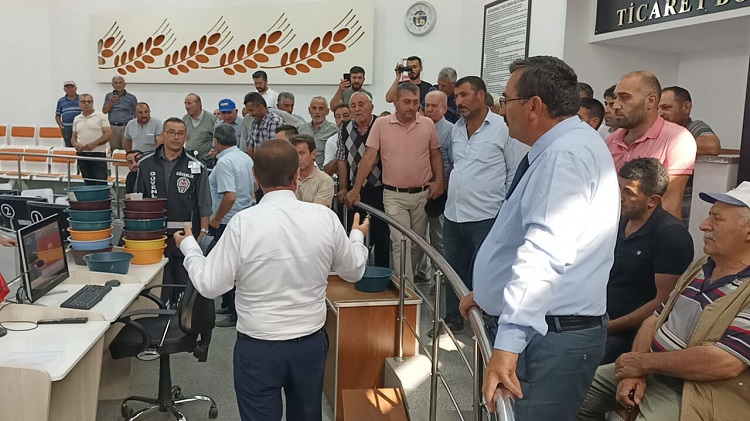 Başkan’dan arpa satış fiyatına tepki!