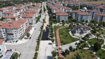 Bişkek caddesi asfaltla buluştu