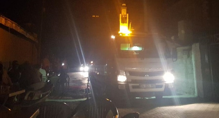 Maganda mahalleyi karanlığa gömdü