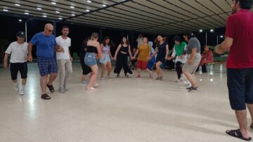 Deniz tatilinde gönüllerince eğlendiler