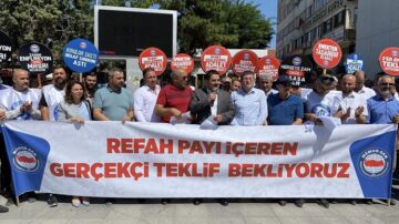 Çorum’da memurlar zam eylemi yaptı!