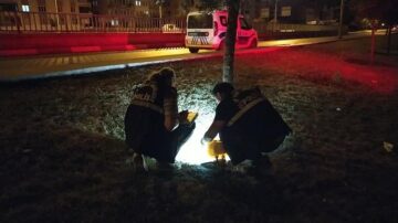 Polislerden kaçmak istediler ama!