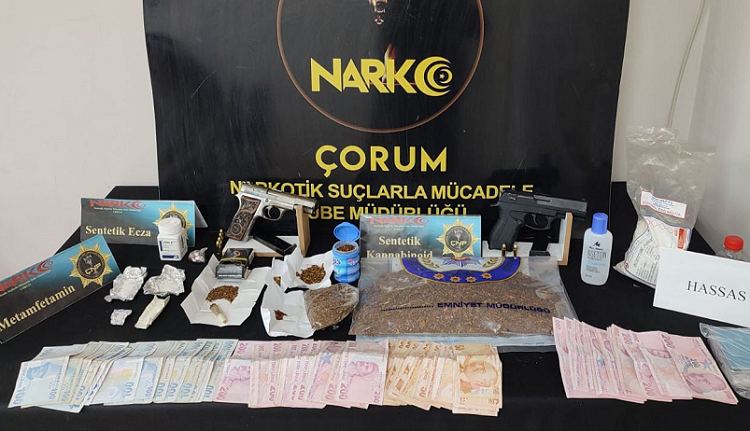 Uyuşturucu tacirlerine geçit yok