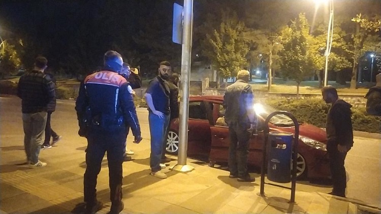 Tartıştığı kişiyi bacağından vurdu!