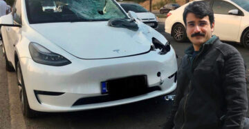 Hızla gelen araç hayattan kopardı!