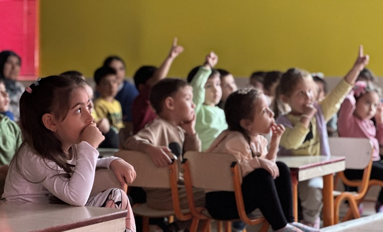 Öğrencilere sıfır atık eğitimi verildi