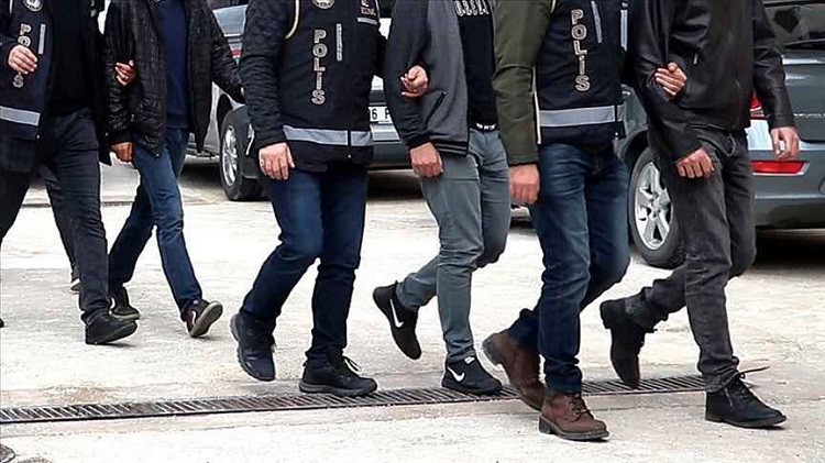 Uyuşturucudan 5 kişi tutuklandı!