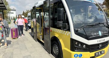 Üniversite öğrencilerine ücretsiz ulaşım
