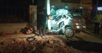 Direğe çarptı kazada 3 kişi can verdi