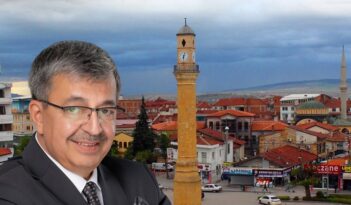 Hayati İnanç Çorum’a geliyor