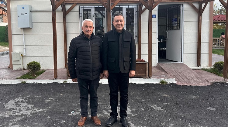 Mahalle muhtarları ile görüştü
