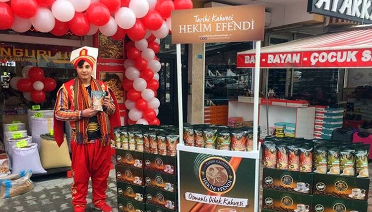 Kahveci Hekim Efendi çok beğenildi