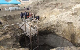 Tarihi kalede 2 bin yıllık yapı bulundu