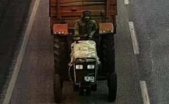 Traktörü ile radara girdi cezayı yedi!