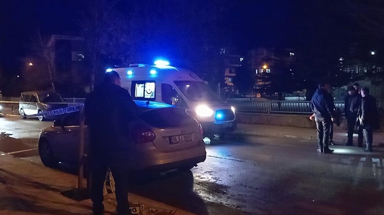 Arkadaş kavgasında 2 kişi ağır yaralandı!