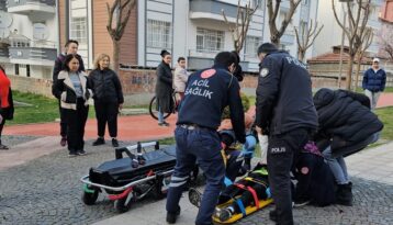 Bıçaklı kavgada 17 yaşındaki genç yaralandı