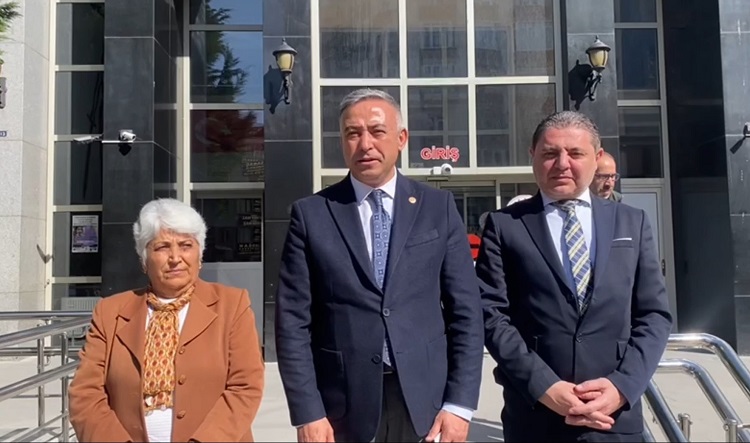 CHP davası yine ertelendi
