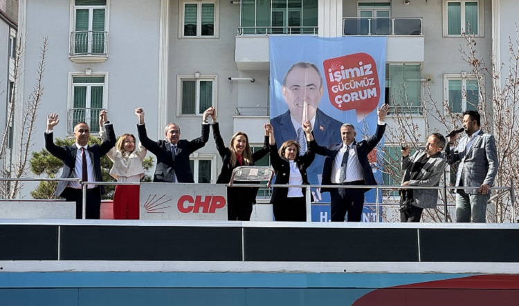 Nazlıaka Çorum’da partilileriyle buluştu