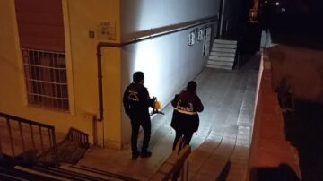 Merdivenlerden düşerek hayatını kaybetti