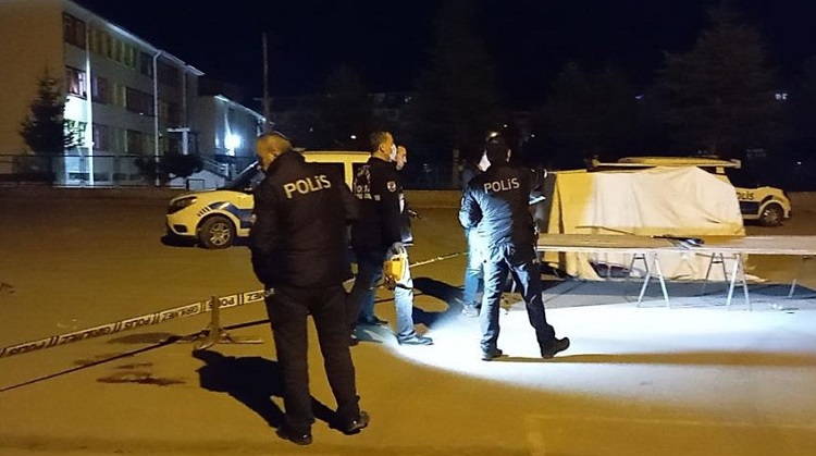 Kavgada bir genç ağır yaralandı!