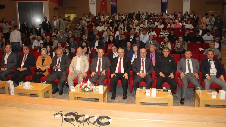 İrfan Geleneği sempozyumu başladı