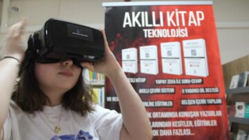 Kütüphane’de akıllı kitap teknolojisi!