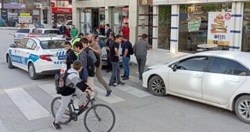 Otomobil ile çarpışan bisikletli yaralandı